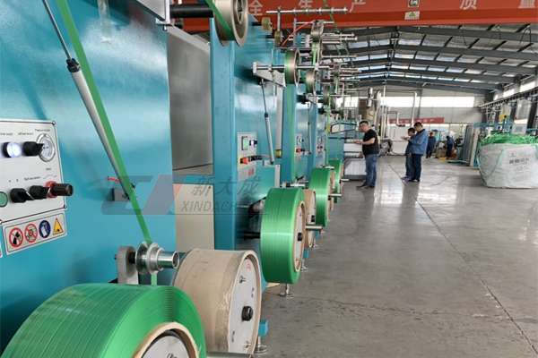 四臺(tái)收卷機(jī)